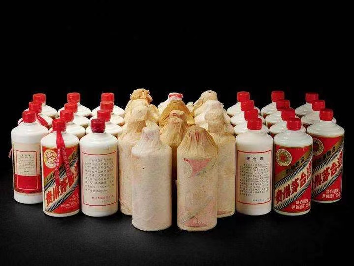 宁明日照岚山回收酒价格哪里回收(附近上门回收茅台酒）?